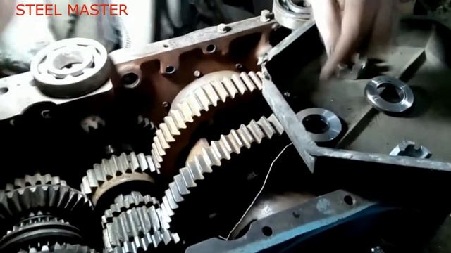 ВСЕ ВНЯТНО и ПОНЯТНО. ПОДРОБНО о КОРОБКЕ ПЕРЕДАЧ т 25. Сборка трактора т 25 с нуля ч 2. смотреть онлайн