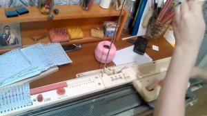 как вязать ажурной перфакартой на машинке toyota 858