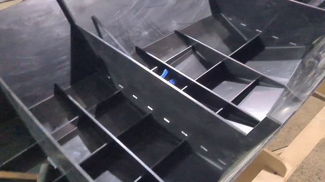 Как изготавливается лодка - Сибирячка 430. смотреть онлайн