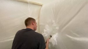 ПОБЕГ ИЗ 100 СЛОЕВ ПУПЫРЧАТОЙ ПЛЕНКИ !