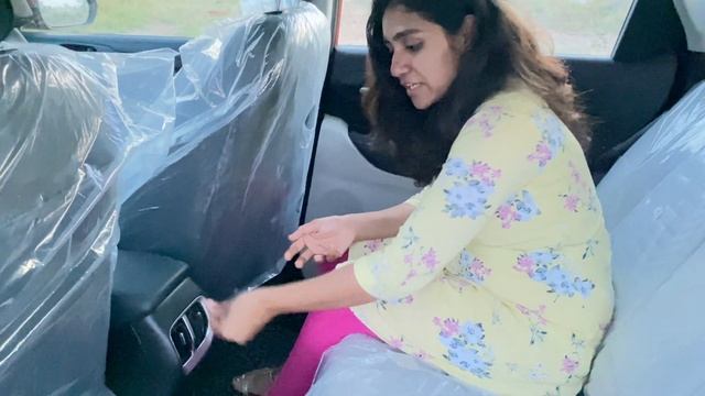 KIA Sonet Petrol IMT First Drive Report in Telugu | HTX Variant Walk around | CarsZoid Telugu смотреть онлайн