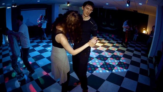 Party in White Rabbit. Michail Pon'kin & Mary Chikina. Zouk improvisation. смотреть онлайн
