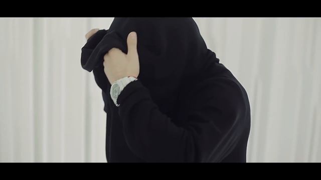Совергон ft. Stil Ryder - Над Вами [Клип] смотреть онлайн