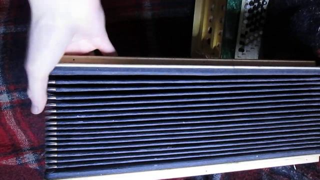 Баян 8. Подробнее о мехе. Мех- изнутри, в ближайшем рассмотрении. смотреть онлайн