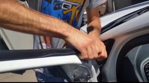 Как поменять зеркало заднего вида на Фольксваген Поло (Polo)