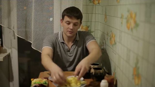 Как приготовить мясо ГУСЯ в горшочках?! Рецепт гусятины! смотреть онлайн