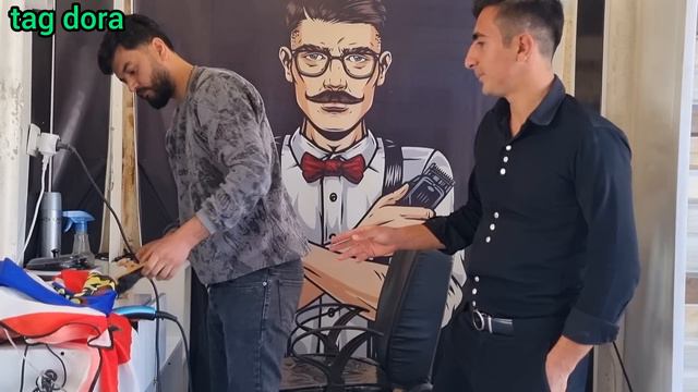 Shaving Abbas's head in the barber shop and Sadiq's blankets getting wet in the rain смотреть онлайн