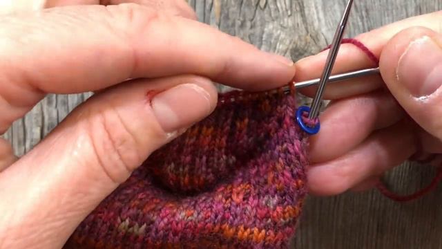 Knit a Sock: Step 5 The Gusset Decreases смотреть онлайн