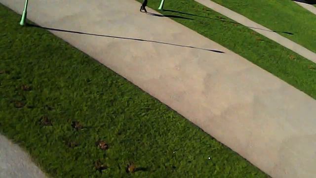 Как снимает Квадрокоптер Syma X5C или Первый полет на Марсовом поле - 4orbiz смотреть онлайн