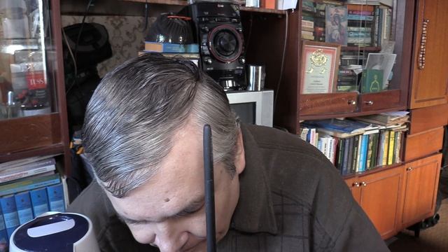 УКВ CW SSB FM QSO YAESU 818 на родных антеннах в городских условиях в отсутствии прямой видимости