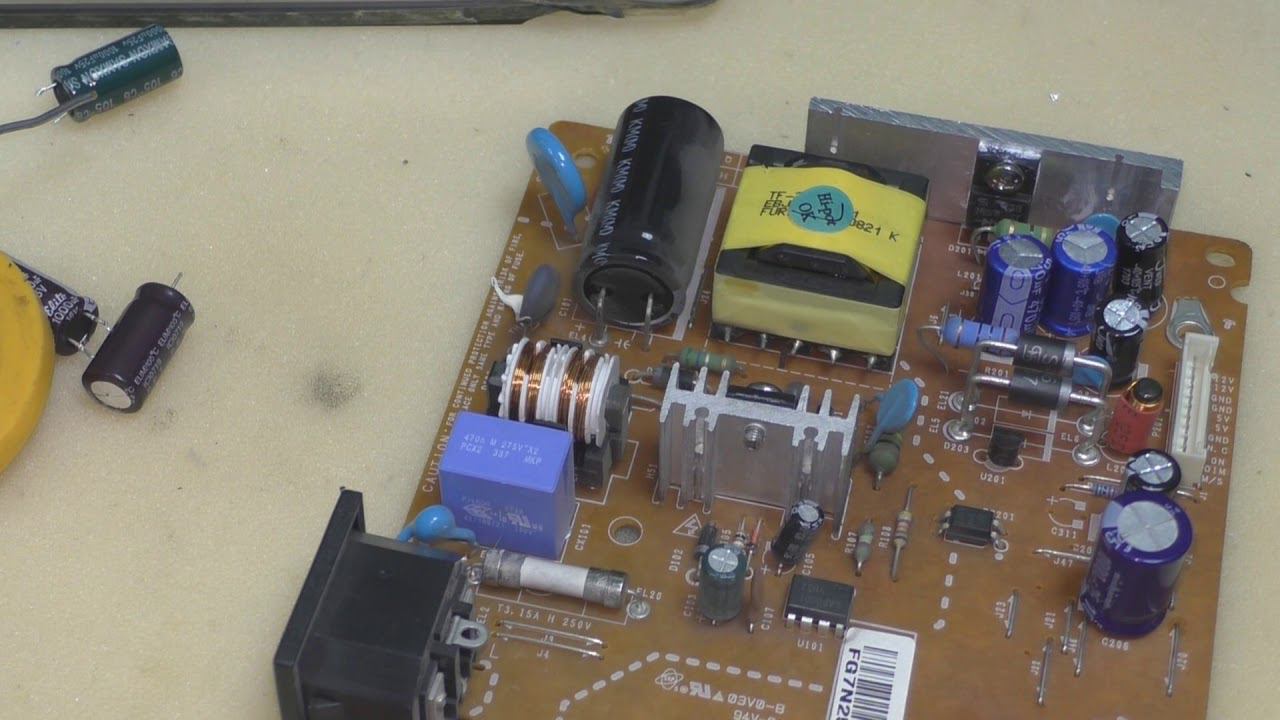 ремонт монитора из фото салона lg l1753tr не включается (замена конденсаторов) смотреть онлайн