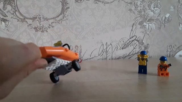 Делаю обзор на машину пляжных спасателей с прицепом и лодкой. смотреть онлайн