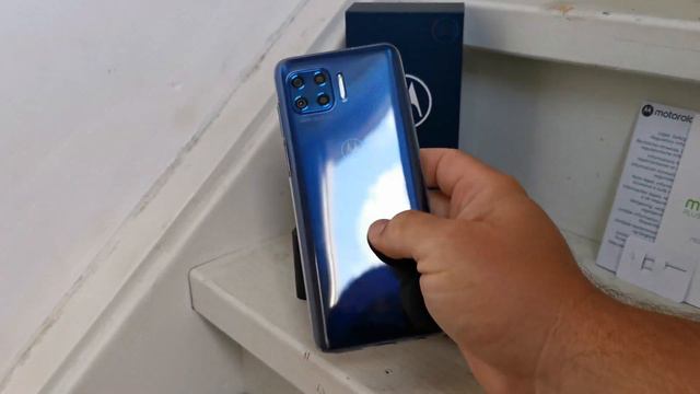 Motorola G 5G Plus Unboxing en Review смотреть онлайн