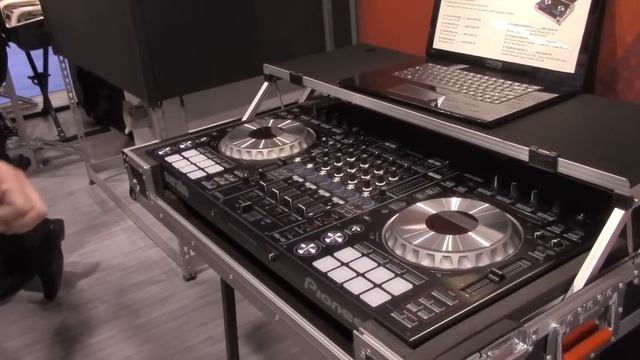 #GatorCases DSP (DJ Sliding Platform) Controller Road Cases: By the Disc Jockey News смотреть онлайн
