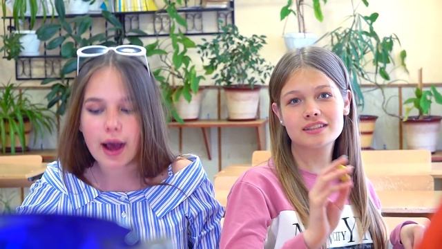 POP IT МАНИЯ!!!ВСЕ ХОТЯТ ПОП ЫТ! смотреть онлайн