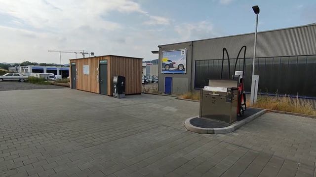 Tesla Supercharger и почему NACS разъемы займут монопольную позицию в мире? смотреть онлайн