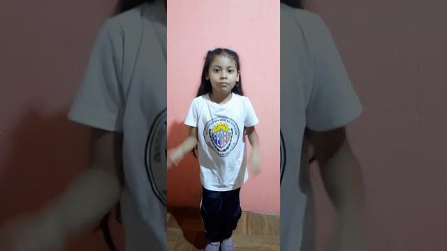 Adriana Hernández смотреть онлайн
