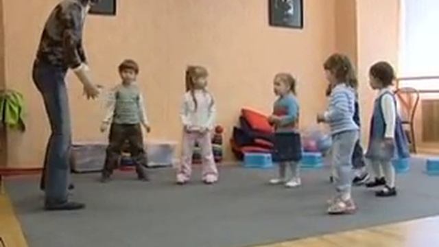 Е. Железнова "Музыка с мамой - Догоняйка" смотреть онлайн