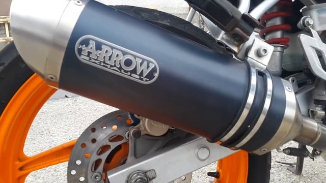 Honda CBR 125R 2013 Repsol Review смотреть онлайн