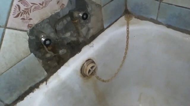 Свищ на трубе, порвало трубу на резьбе, старая труба горячей воды течёт, ремонтная муфта аналог геб смотреть онлайн