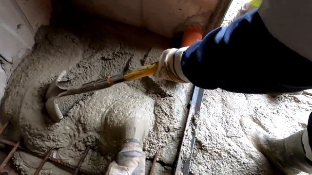 Заливаем пол в гараже(6 часть) смотреть онлайн