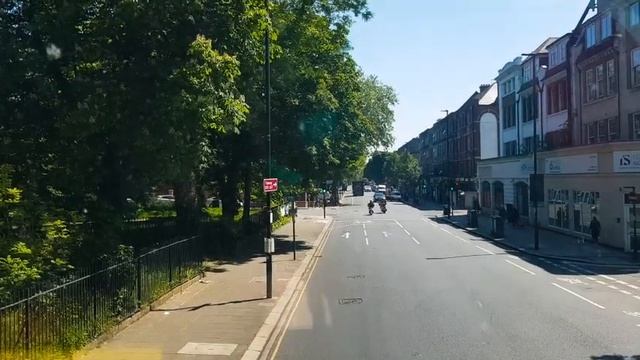 London Bus Ride! Route 207- EALING BROADWAY to SHEPHERD"S BUSH Station! смотреть онлайн