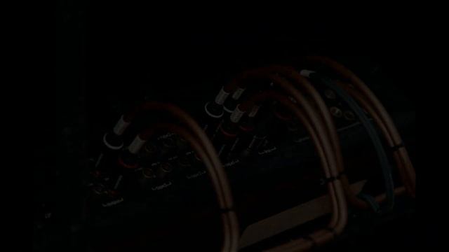Винтажная стойка Nakamichi. Инстаграм @nelikdulatov. смотреть онлайн