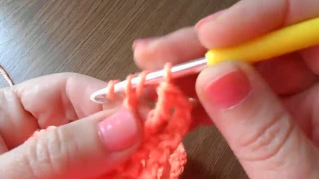 Как вязать столбик с двумя накидами. Видео урок смотреть онлайн