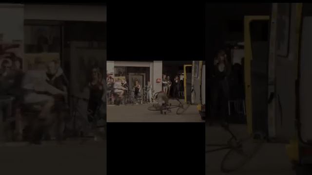 Гениальная уличная реклама драматического телеканала смотреть онлайн