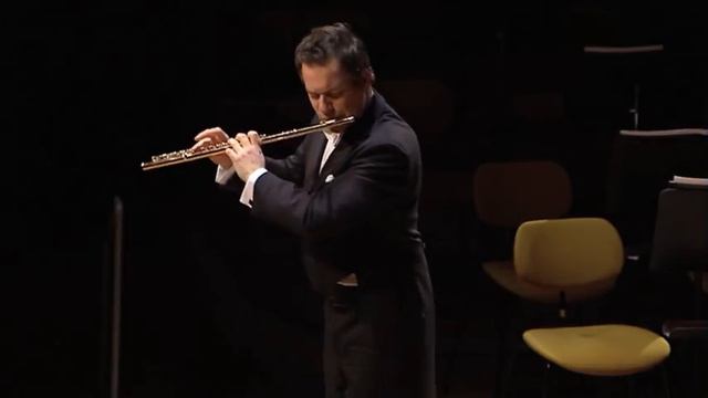 EMMANUEL PAHUD | Claude Debussy, "Syrinx" for solo flute смотреть онлайн