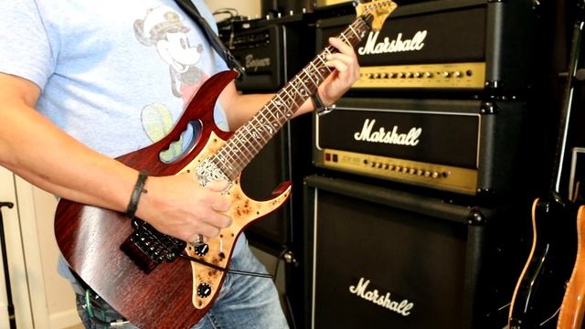 Line 6 Helix/Helix LT Iron Maiden Patch demo - by Glenn Delaune смотреть онлайн