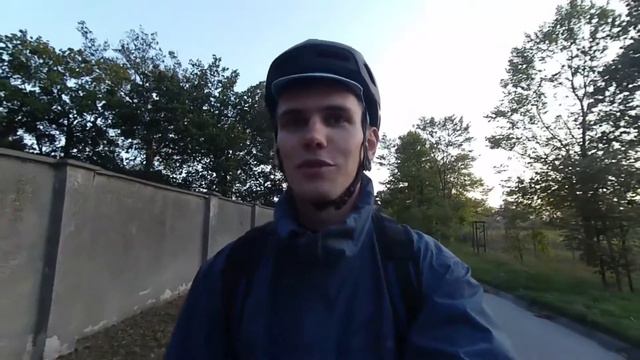 Зачем "ездить по кругу"? смотреть онлайн