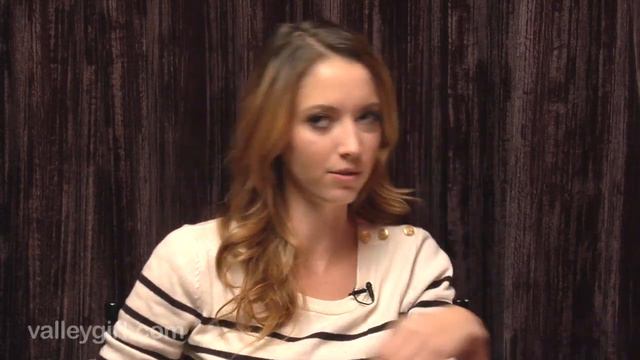 Taryn Southern on "Valley Girl Show" with Jesse Draper смотреть онлайн