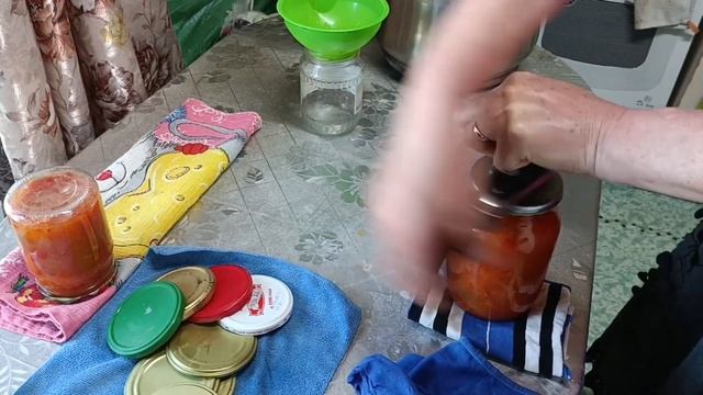 Салат на зиму Сладкая луковка. Прогулка с Ричи за грибами в лес. смотреть онлайн