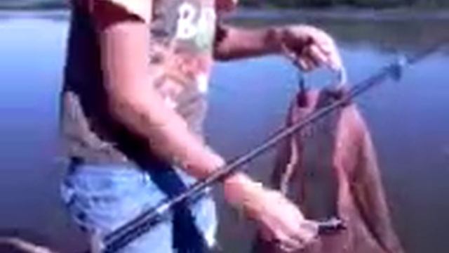 Рыбалка на реке урал Казахстан город уральск смотреть онлайн