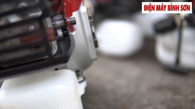 Lô Đầu Nổ Máy Cắt Cỏ NHẬT BẢN Mitsubishi TBE27 Mới Tinh Chưa ĐỔ XĂNG Đẹp Xuất Xắc смотреть онлайн