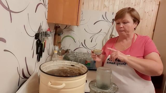МАРИНУЮ ГРИБЫ.РЕЦЕПТ ПРОВЕРЕННЫЙ ГОДАМИ. смотреть онлайн