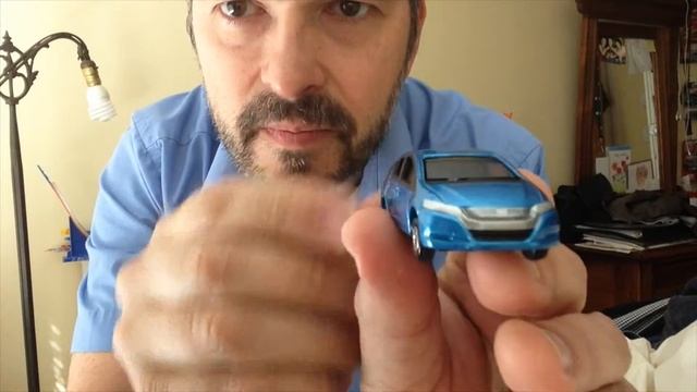 My first Tomica car ever, Honda Insight смотреть онлайн