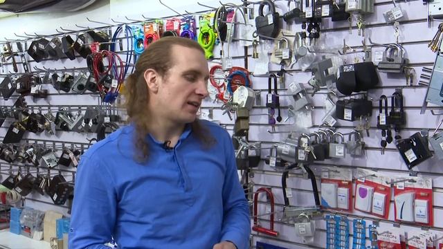 Какие бывают замки, как выбрать это изделие и правильно его эксплуатировать? смотреть онлайн