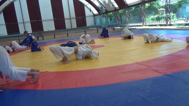 Разминка. Летние сборы. Дзюдо. База "Шурави" 3 июля 2016. смотреть онлайн