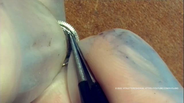 ?? How To Assemble a Watch Mainspring By Hand смотреть онлайн