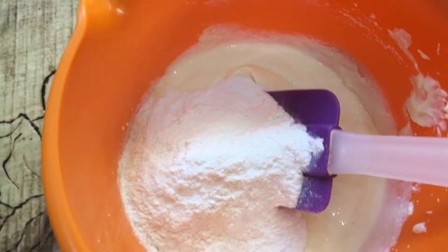 ППтворожники с ? кокосовой стружкой!!! Очень вкусненько!!! смотреть онлайн