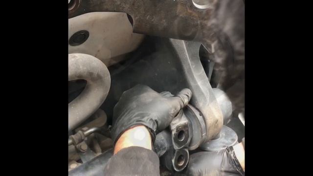 Mercedes-Benz Actros Euro 6 kabin takoz değişimi.