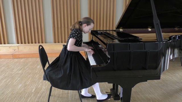 Joseph Haydn, Sonata in A major, Hob.XVI:5 Йозеф Гайдн, Соната Ля мажор I. Allegro смотреть онлайн