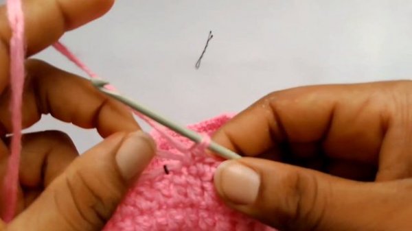 How to crochet book sleeve || Beginner friendly tutorial || Aesthetic crochet