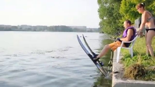 подводный лыжник.AVI смотреть онлайн