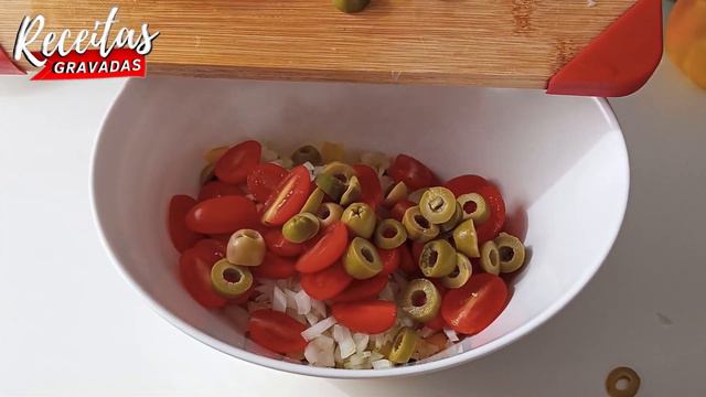 SEMPRE QUE FAÇO ESSA SALADA DE GRÃO-DE-BICO É SUCESSO смотреть онлайн