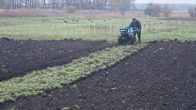 Вспахать поле легко смотреть онлайн