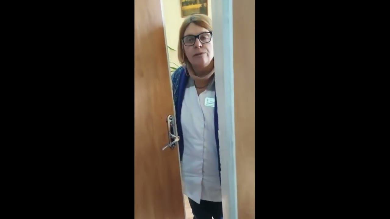 МАМА В ПСИХУШКЕ ЗА ОТКАЗ ОТ УЧАСТИЯ В ЭКСПЕРИМЕНТАХ В ШКОЛЕ❓️Новосибирск смотреть онлайн
