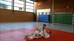 Эффективный бросок (вертушка) с болевым на руку